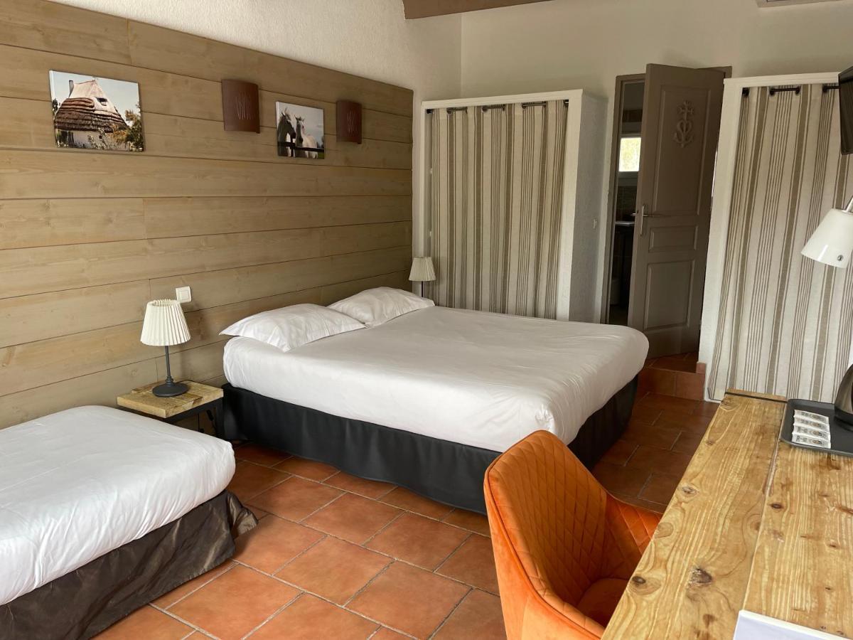 Mas Des Salicornes Hotel Saintes-Maries-de-la-Mer Bagian luar foto