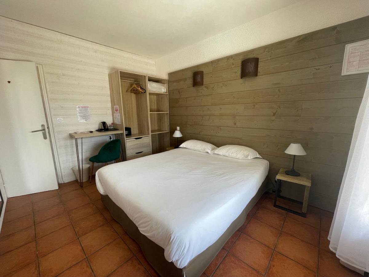 Mas Des Salicornes Hotel Saintes-Maries-de-la-Mer Bagian luar foto